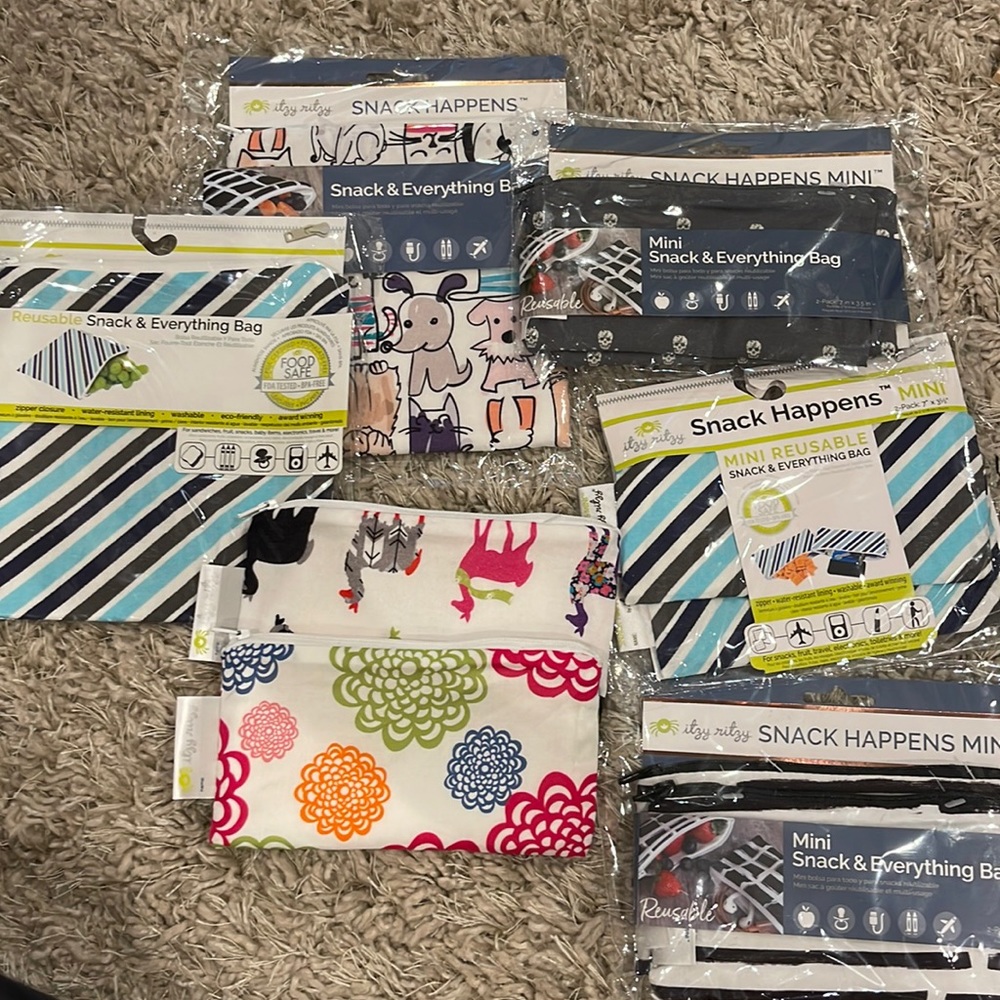 Itzy Ritzy snack bags. Sold as a set